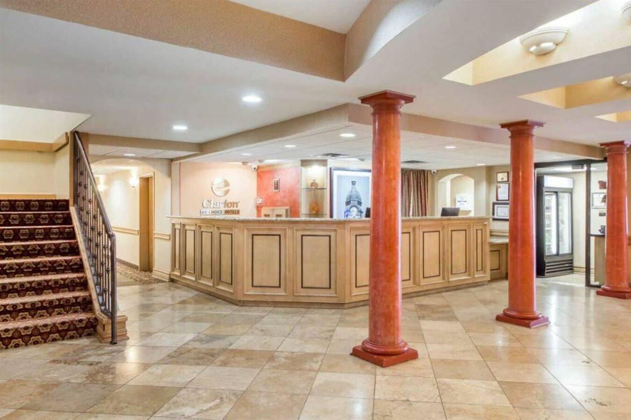 Clarion Inn Tulsa International Airport Exterior foto